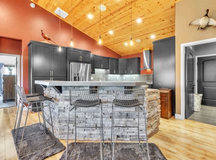 342 Snowy Peak Way , Lake Almanor, CA 96137 Photo