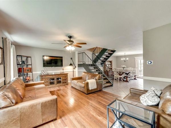426 Westview Terrace, Arlington, TX 76013