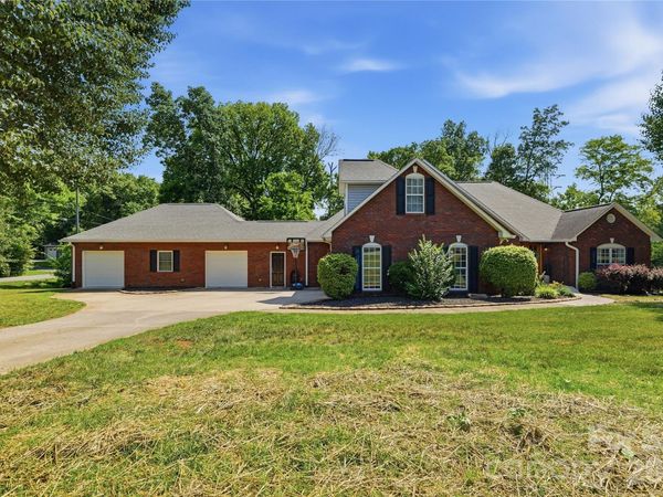 3805 Glen Haven Drive SW, Concord, NC 28027
