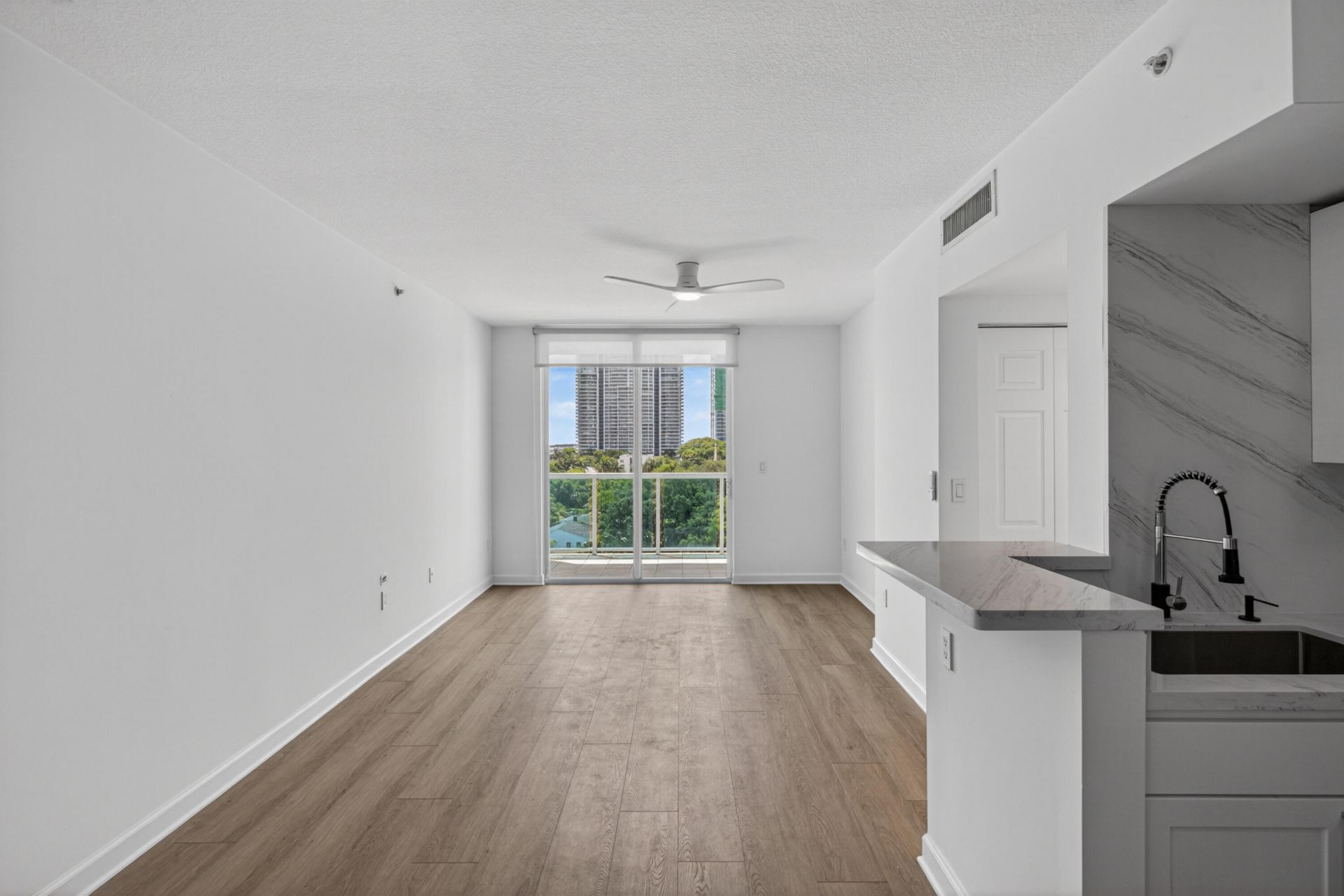1723 SW 2nd Avenue, Unit 909, Miami, FL 33129 Photo