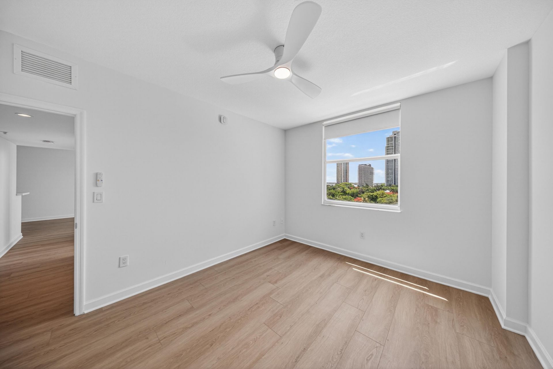 1723 SW 2nd Avenue, Unit 909, Miami, FL 33129 Photo