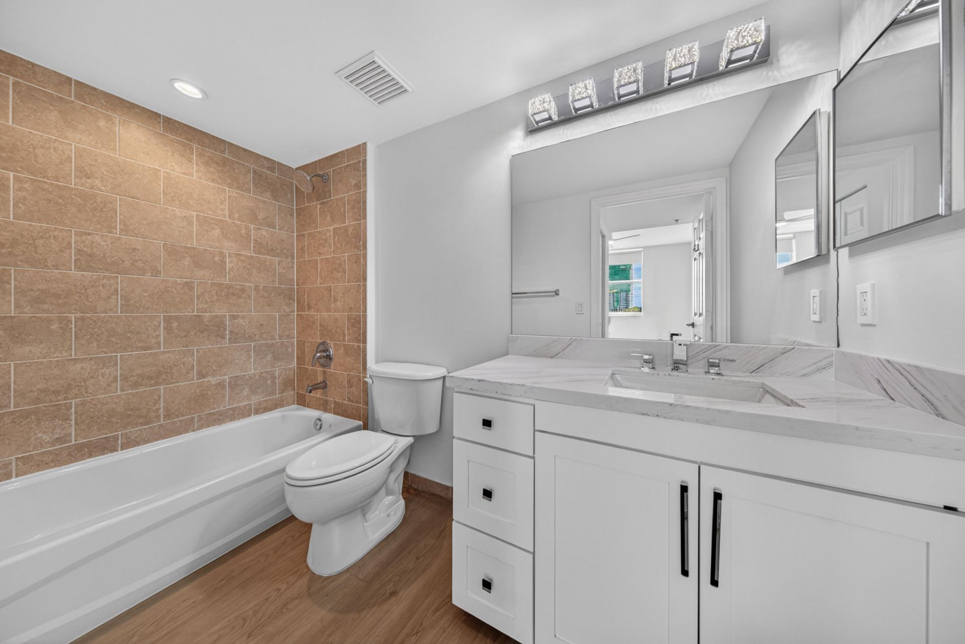 1723 SW 2nd Avenue, Unit 909, Miami, FL 33129 Photo