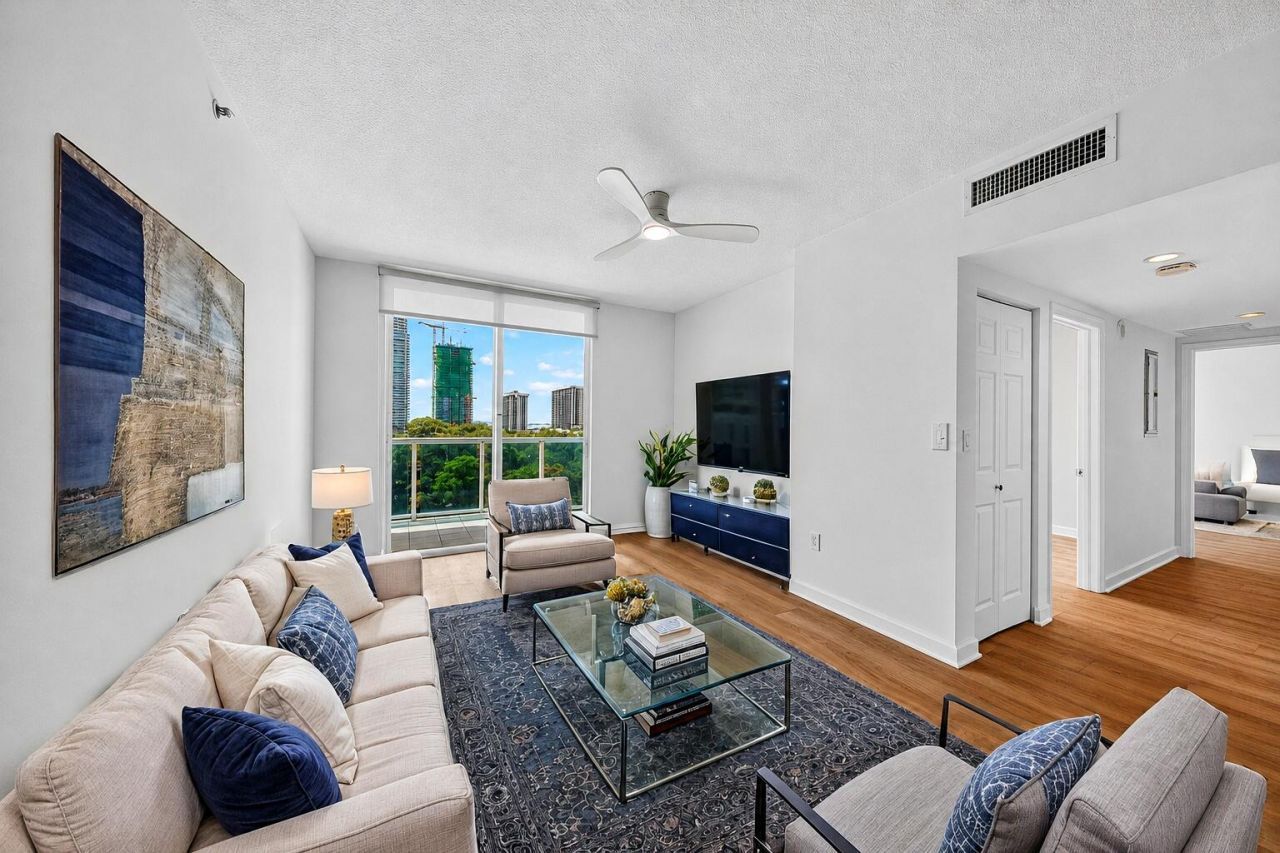 1723 SW 2nd Avenue, Unit 909, Miami, FL 33129 Photo