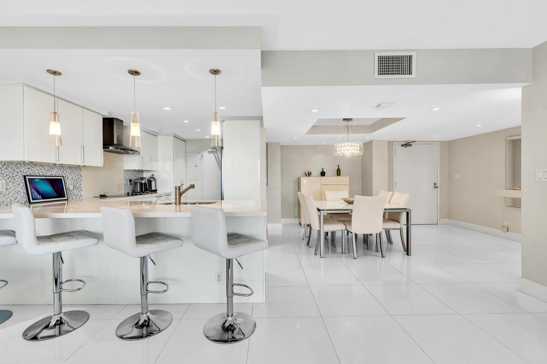 4020 Galt Ocean Drive, Unit 703, Fort Lauderdale, FL 33308 Photo