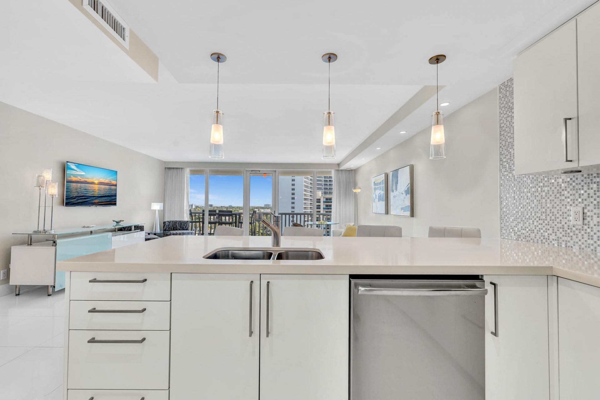 4020 Galt Ocean Drive, Unit 703, Fort Lauderdale, FL 33308 Photo