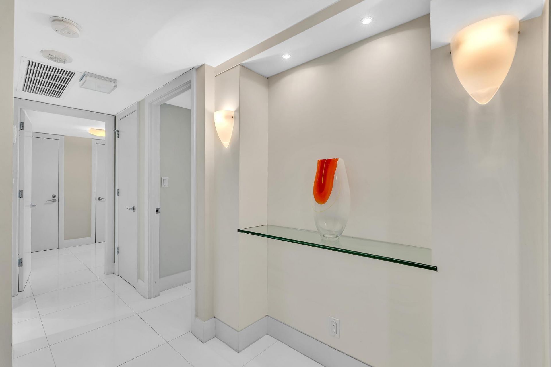 4020 Galt Ocean Drive, Unit 703, Fort Lauderdale, FL 33308 Photo