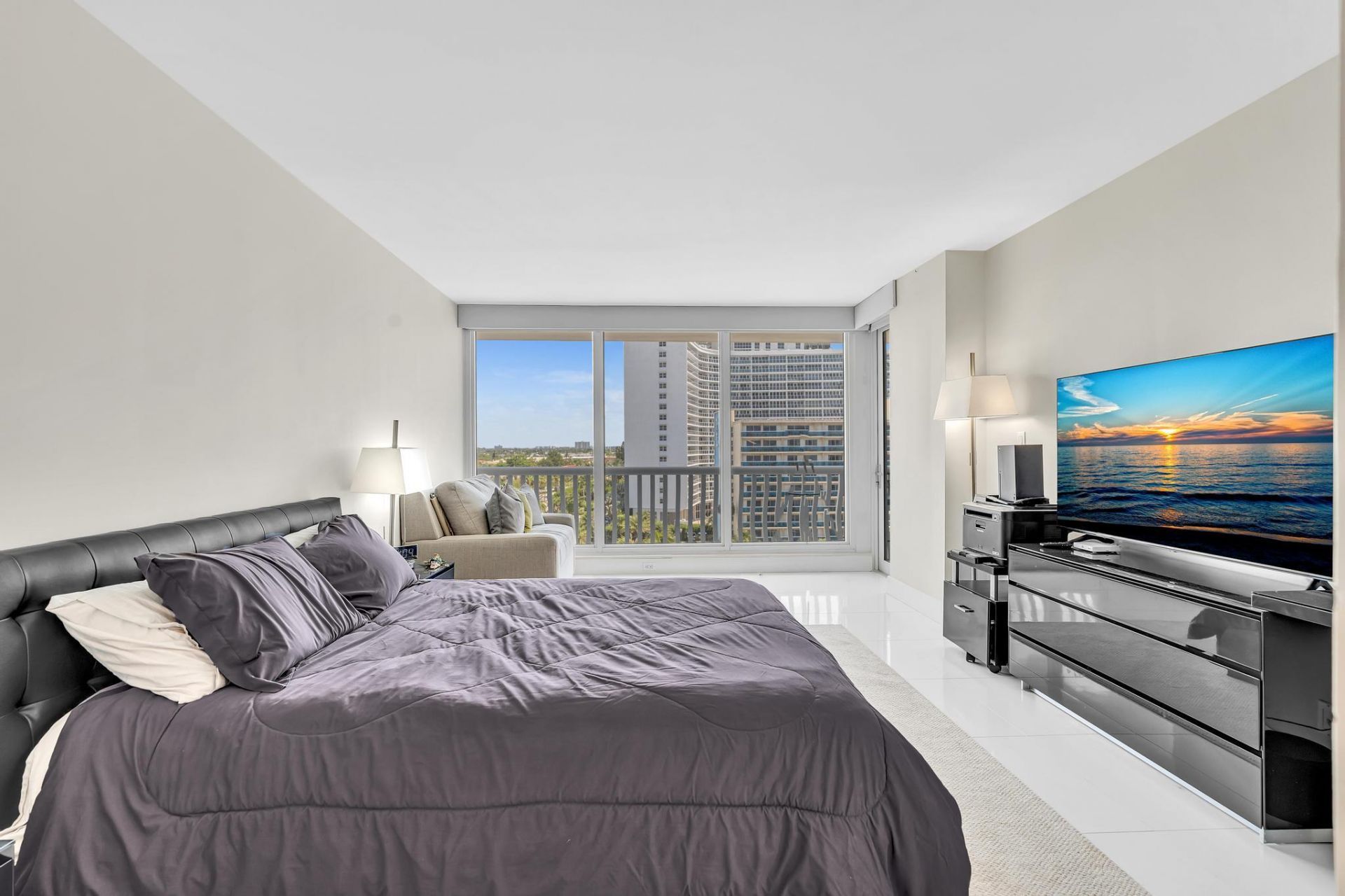 4020 Galt Ocean Drive, Unit 703, Fort Lauderdale, FL 33308 Photo