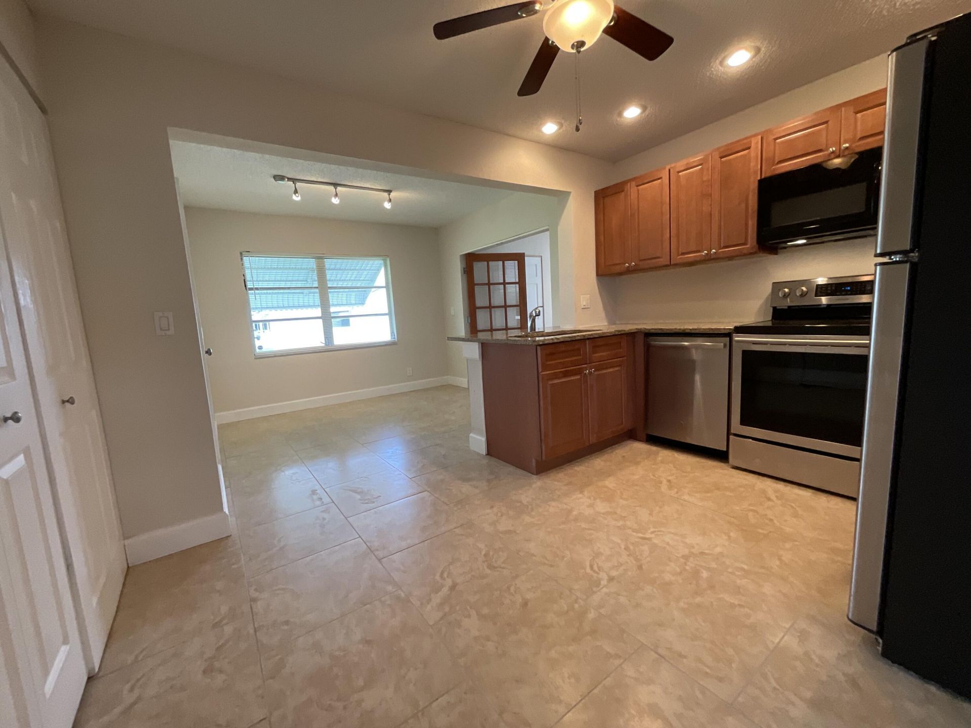 2016 SW 16th Avenue, Boynton Beach, FL 33426 Photo
