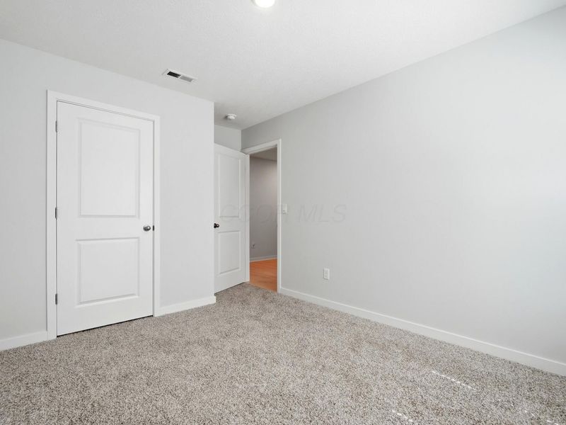 4333 Water Aven Drive, Canal Winchester, OH 43110 Photo 15