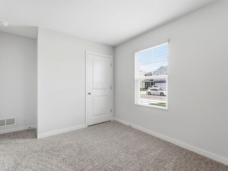 4333 Water Aven Drive, Canal Winchester, OH 43110 Photo 6