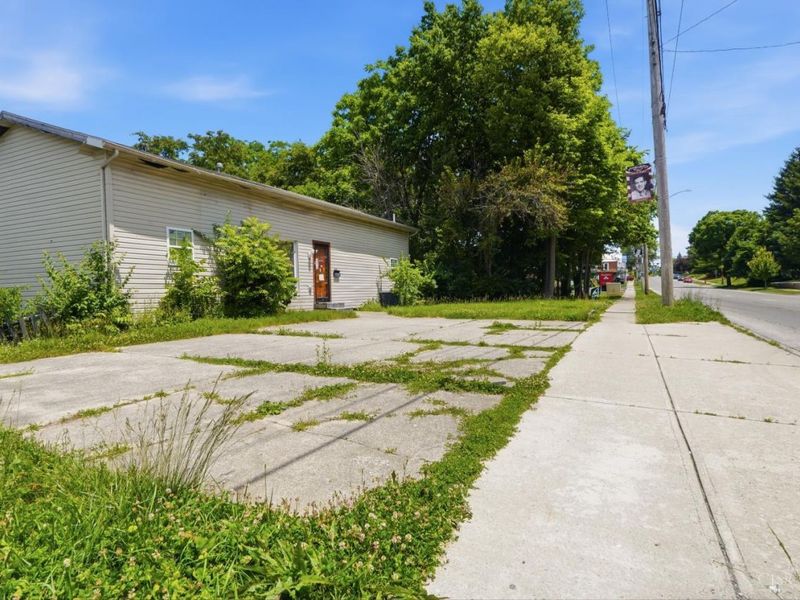 239 W Locust Street, Wilmington, OH 45177 Photo 6