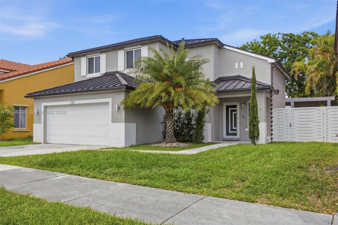 7315 SW 158th Ave, Miami, FL 33193 Photo