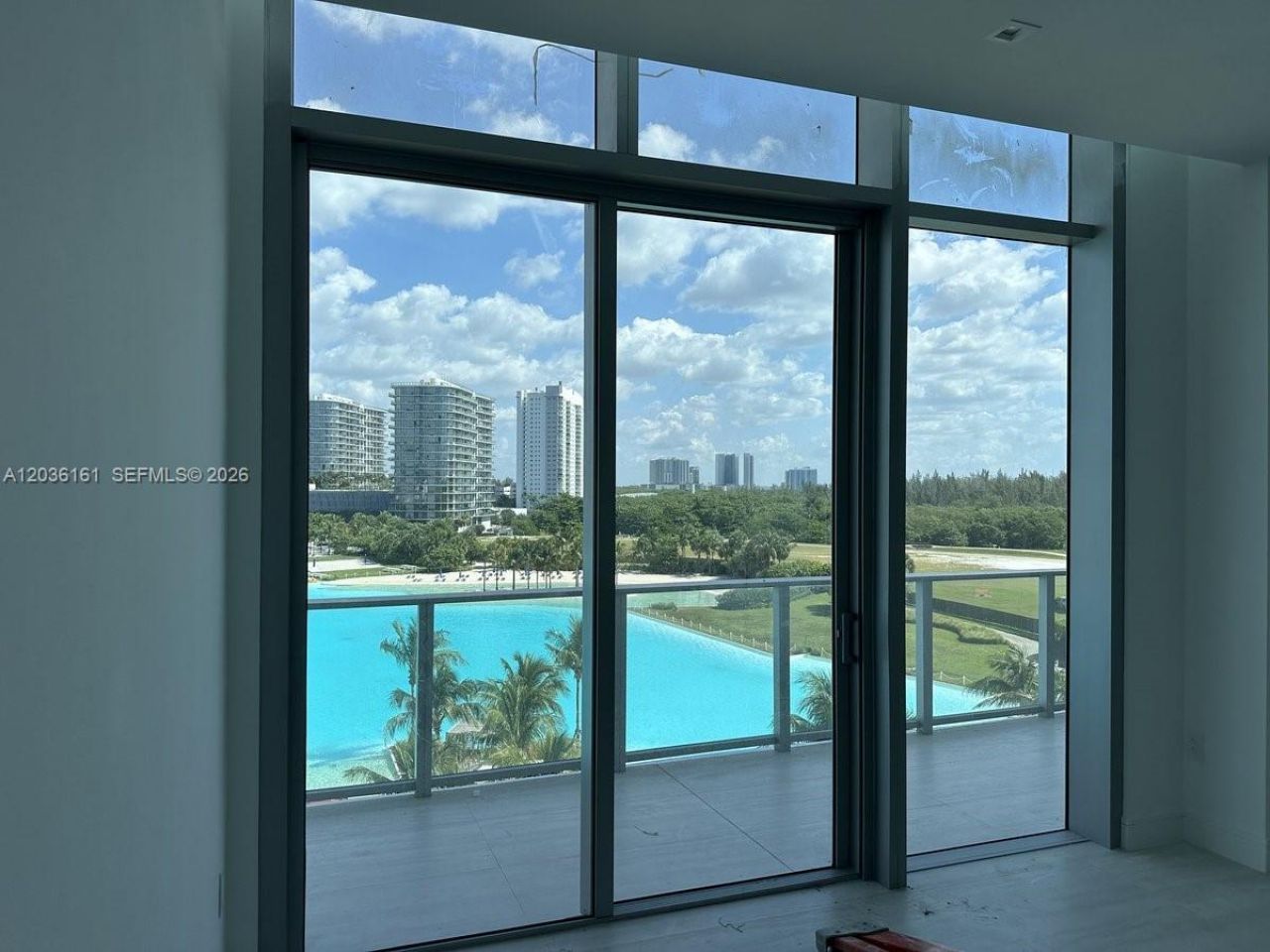 2411 Laguna Circle, Unit 509, Miami Gardens, FL 33181 Photo