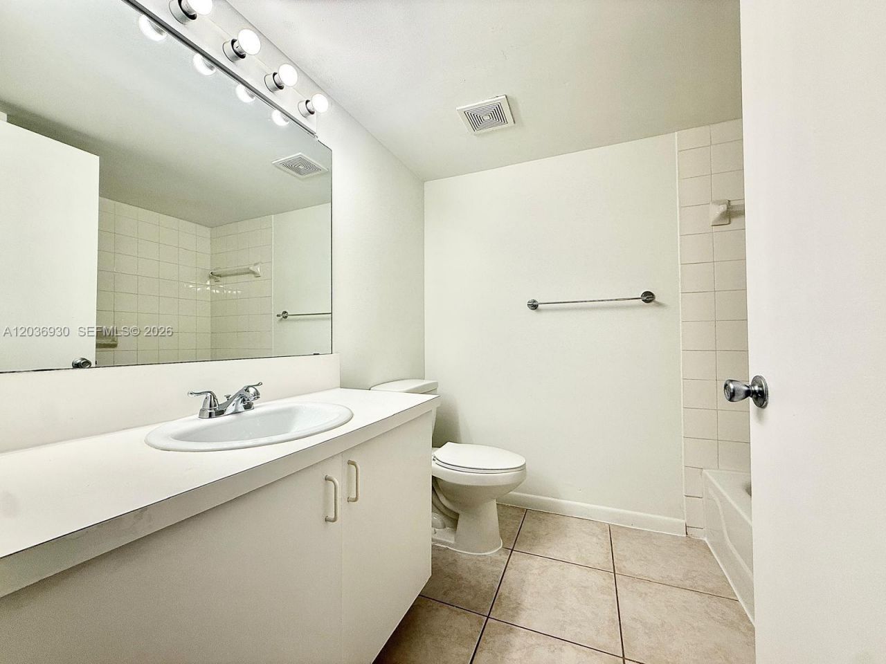 1743 Village Blvd , Unit 104, West Palm Beach, FL 33409 Photo
