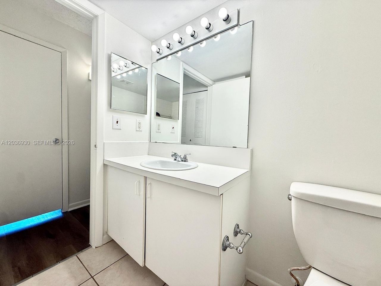 1743 Village Blvd , Unit 104, West Palm Beach, FL 33409 Photo