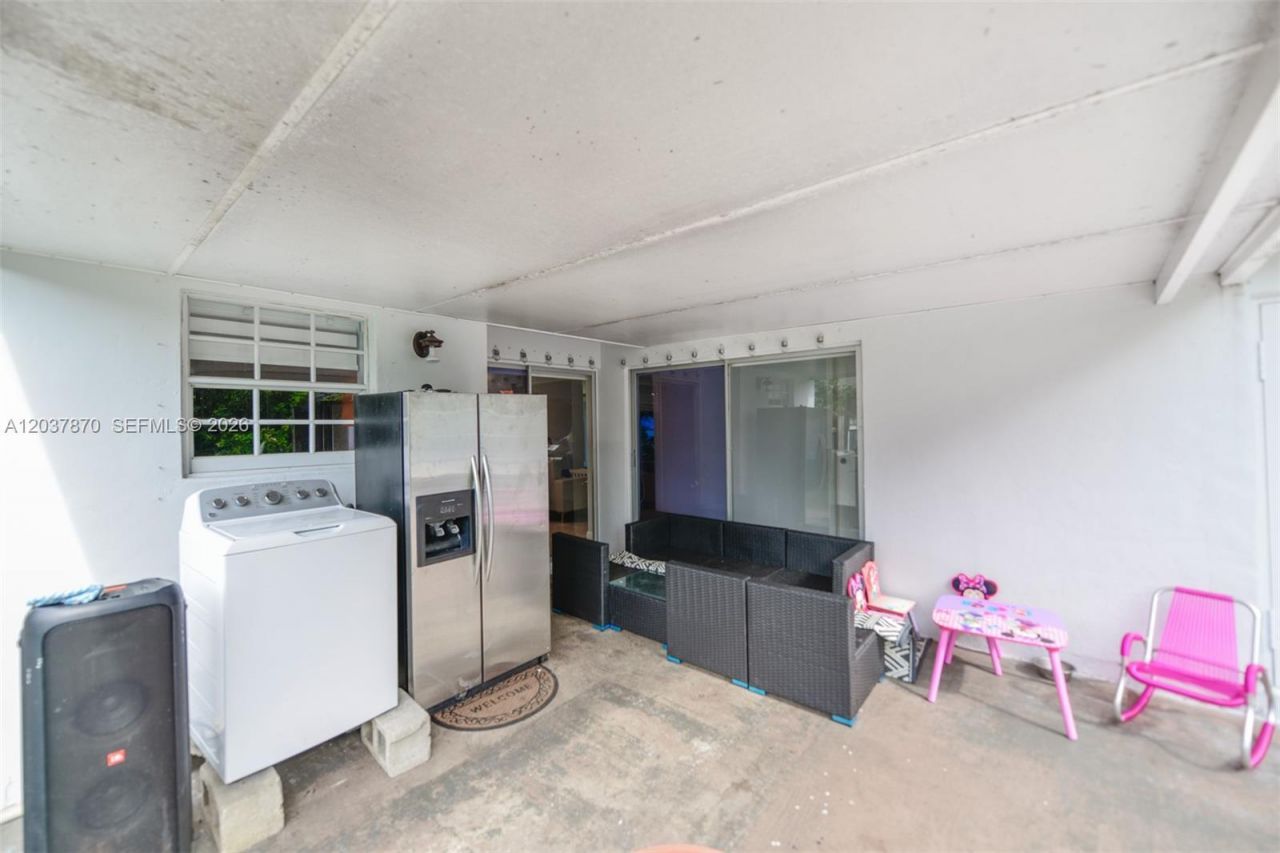 15216 SW 112th Pl , Miami, FL 33157 Photo