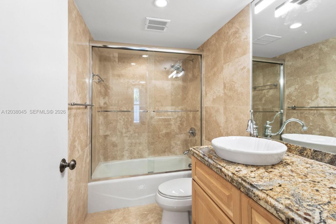 251 Crandon Blvd, Unit 133, Key Biscayne, FL 33149 Photo