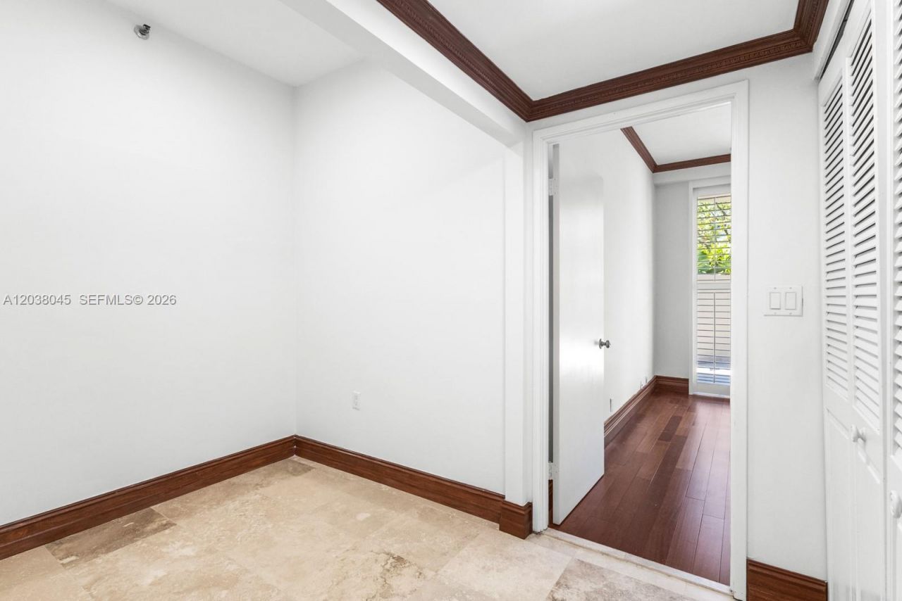 251 Crandon Blvd, Unit 133, Key Biscayne, FL 33149 Photo