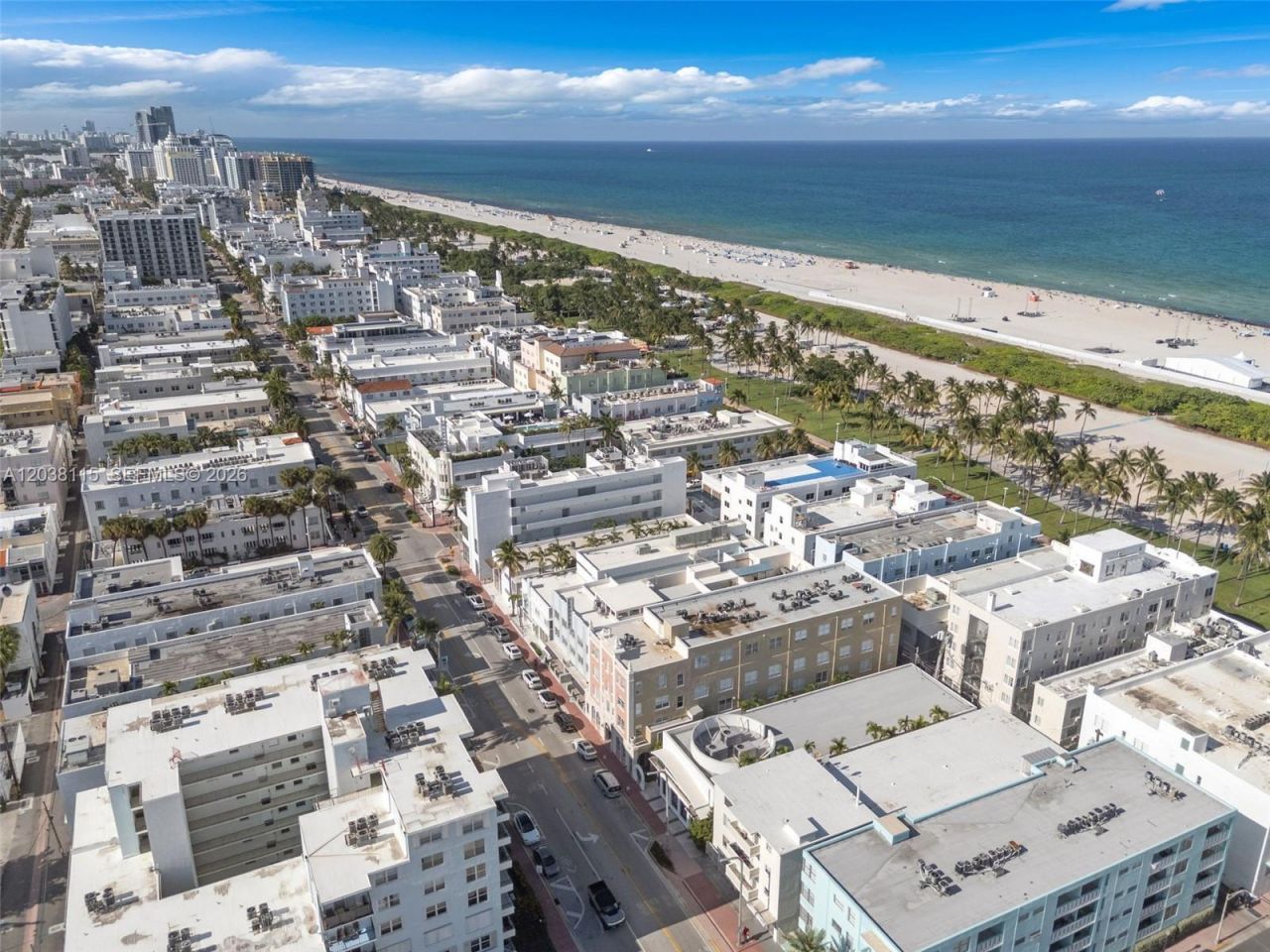 721 Collins Ave , Miami Beach, FL 33139 Photo