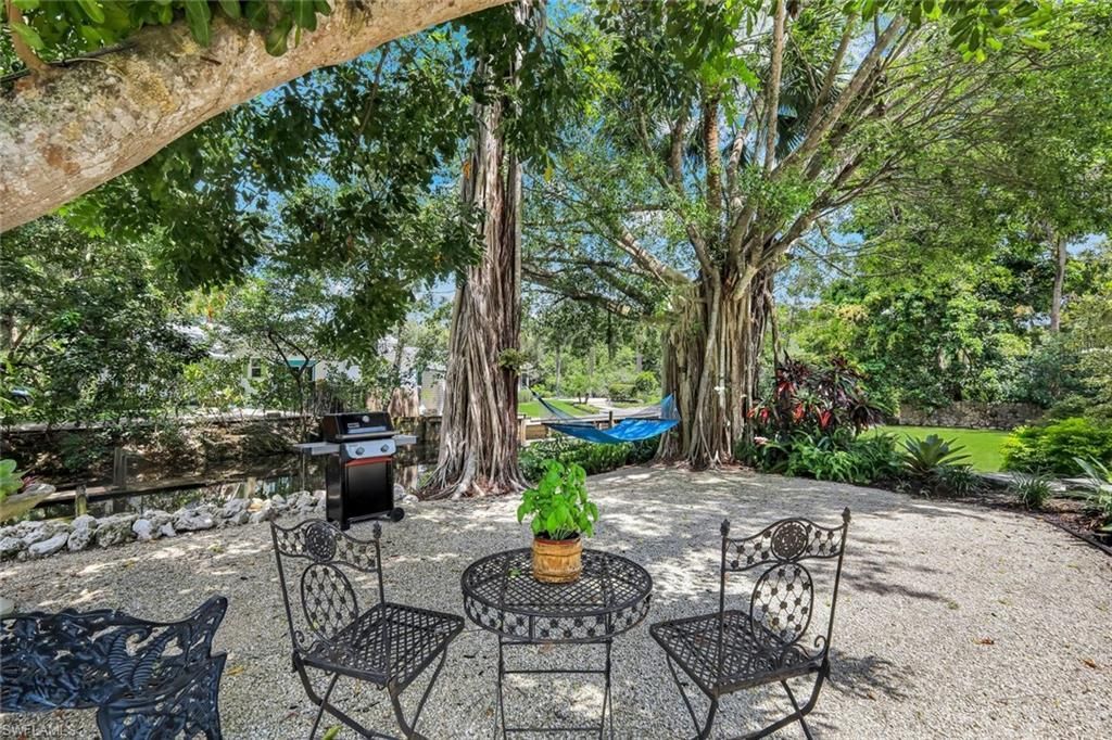 27292 East Dr, Bonita Springs, FL 34135 Photo
