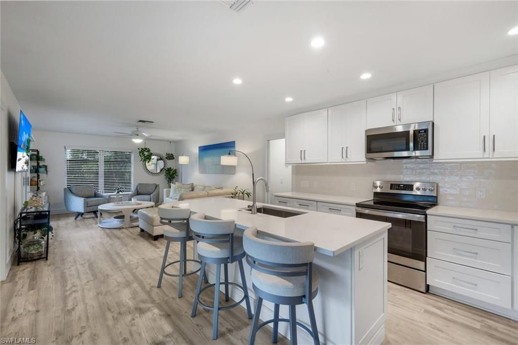 27292 East Dr, Bonita Springs, FL 34135 Photo