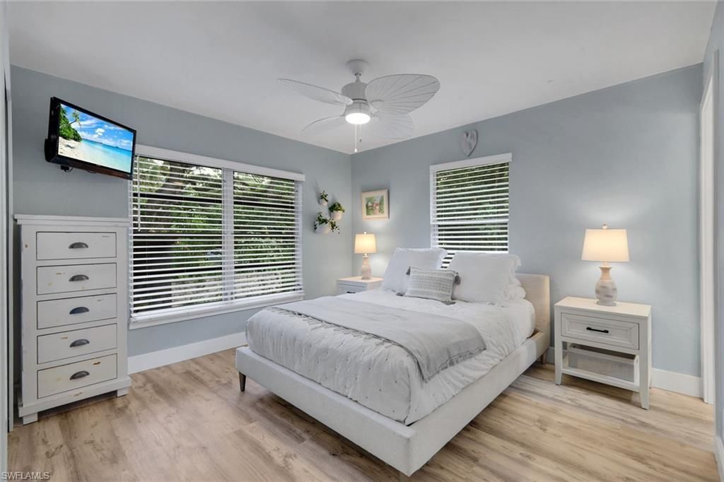 27292 East Dr, Bonita Springs, FL 34135 Photo