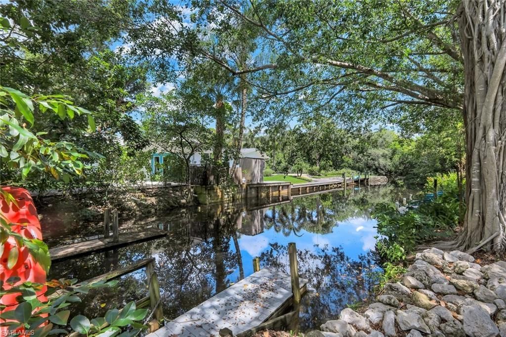 27292 East Dr, Bonita Springs, FL 34135 Photo