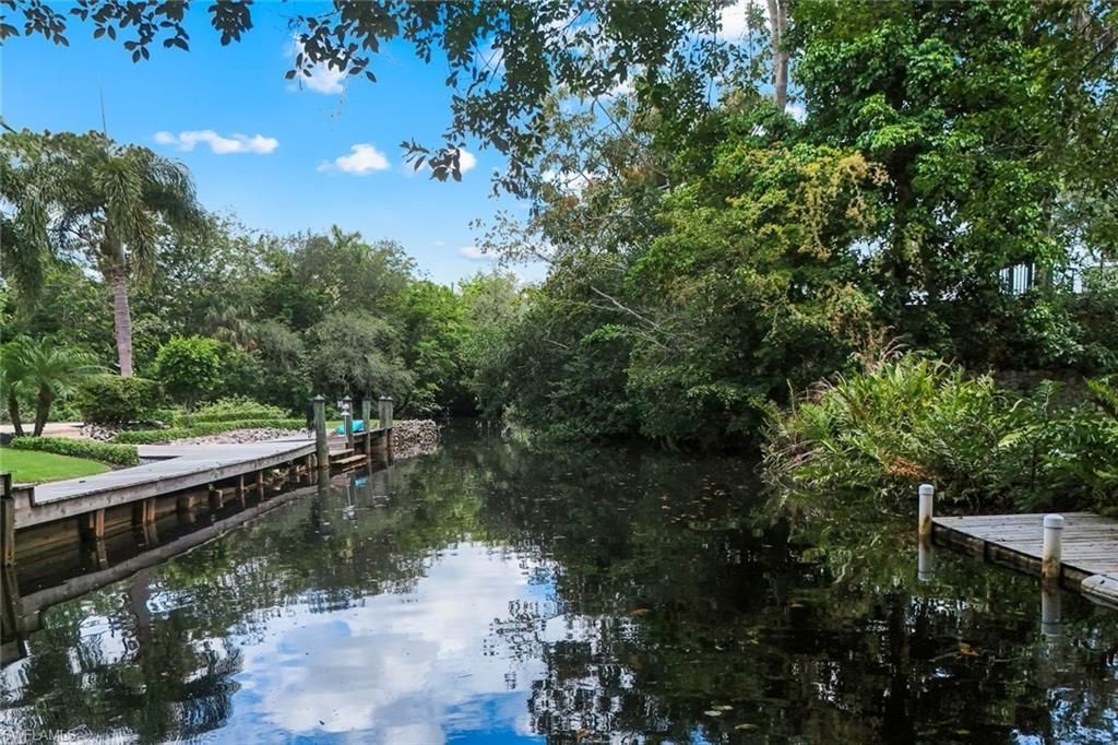 27292 East Dr, Bonita Springs, FL 34135 Photo