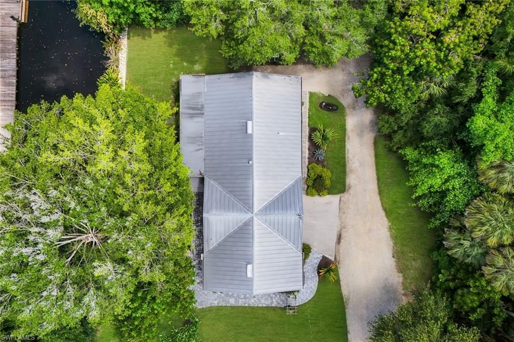 27292 East Dr, Bonita Springs, FL 34135 Photo