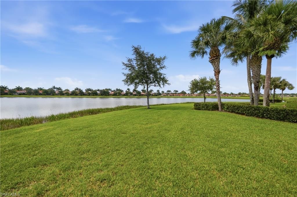 3191 Serenity Ct, Unit 201, Naples, FL 34114 Photo