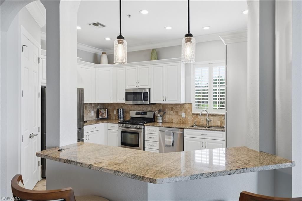 3191 Serenity Ct, Unit 201, Naples, FL 34114 Photo