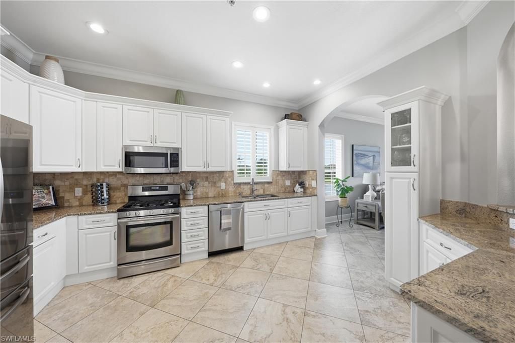 3191 Serenity Ct, Unit 201, Naples, FL 34114 Photo