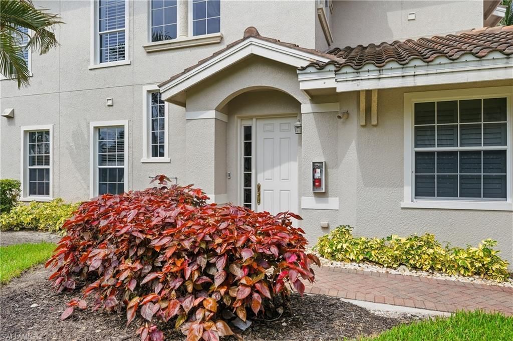 3191 Serenity Ct, Unit 201, Naples, FL 34114 Photo