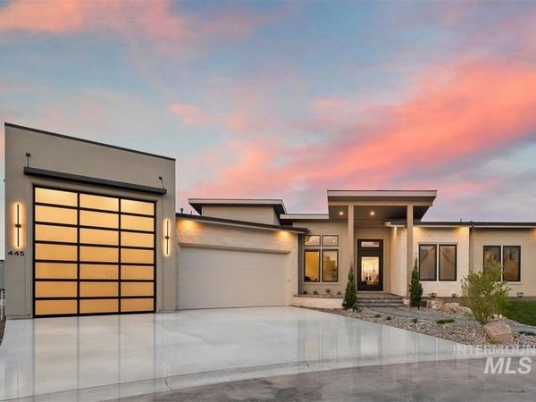 445 Joy Avenue, Middleton, ID 83644