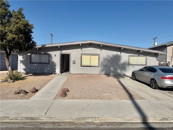 221 Milinane Drive , Las Vegas, NV 89107