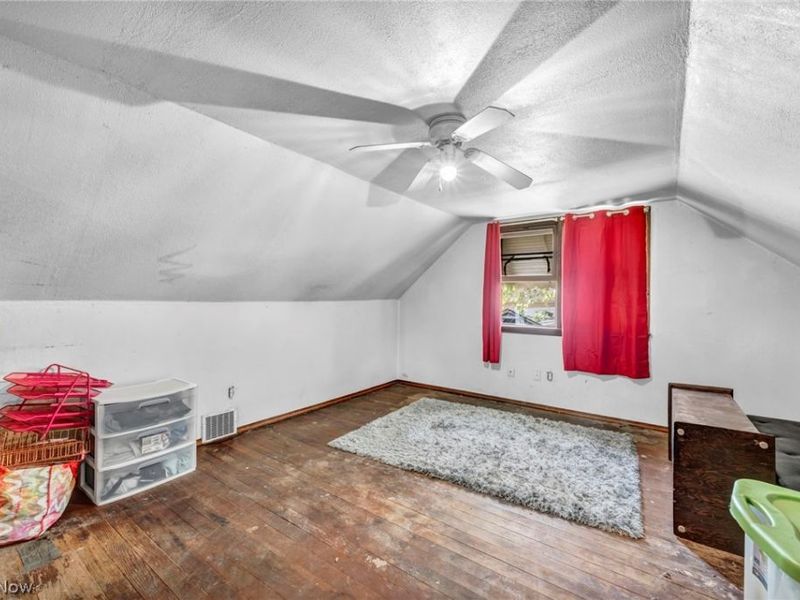 1604 Nebraska Avenue , Lorain, OH 44052 Photo 28