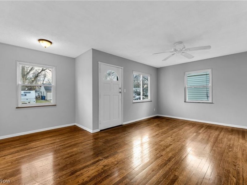 13514 Emery Avenue , Cleveland, OH 44135 Photo 4