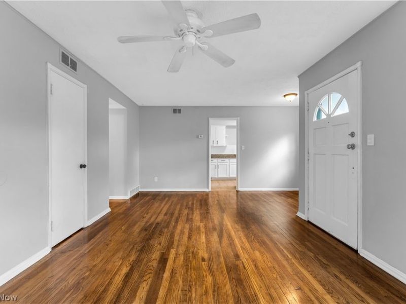13514 Emery Avenue , Cleveland, OH 44135 Photo 5