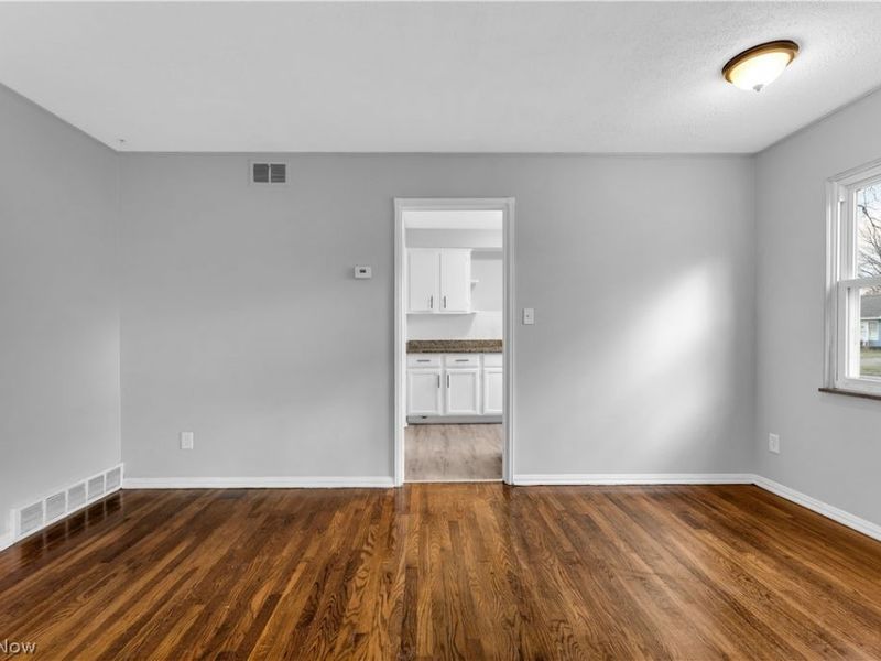 13514 Emery Avenue , Cleveland, OH 44135 Photo 7