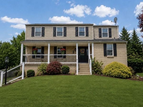 1140 Grouse Run Road, Bethel Park, PA 15102