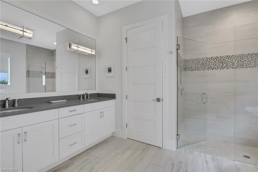 6136 Rodney Bay Ln, Naples, FL 34113 Photo