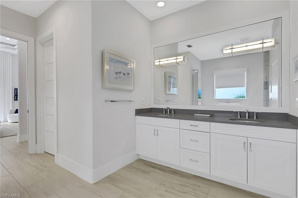 6136 Rodney Bay Ln, Naples, FL 34113 Photo