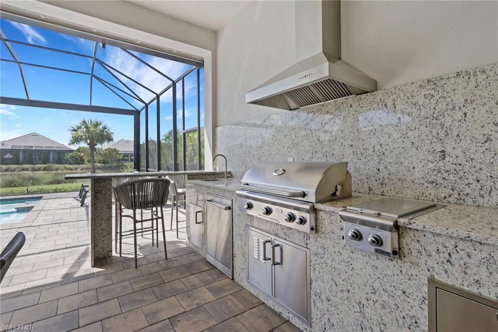 6136 Rodney Bay Ln, Naples, FL 34113 Photo