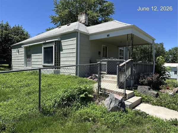 811 W MILL Street, Gallatin, MO 64640
