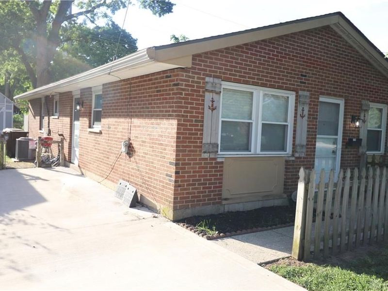 2750 Winton Drive, Kettering, OH 45419 Photo 2