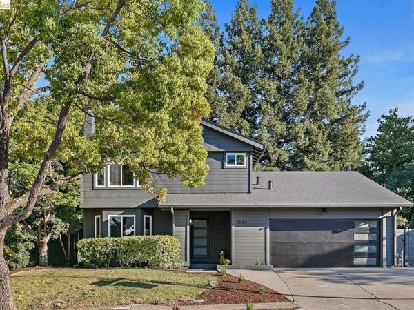 3248 Twin Oaks DR, Napa, CA 94558