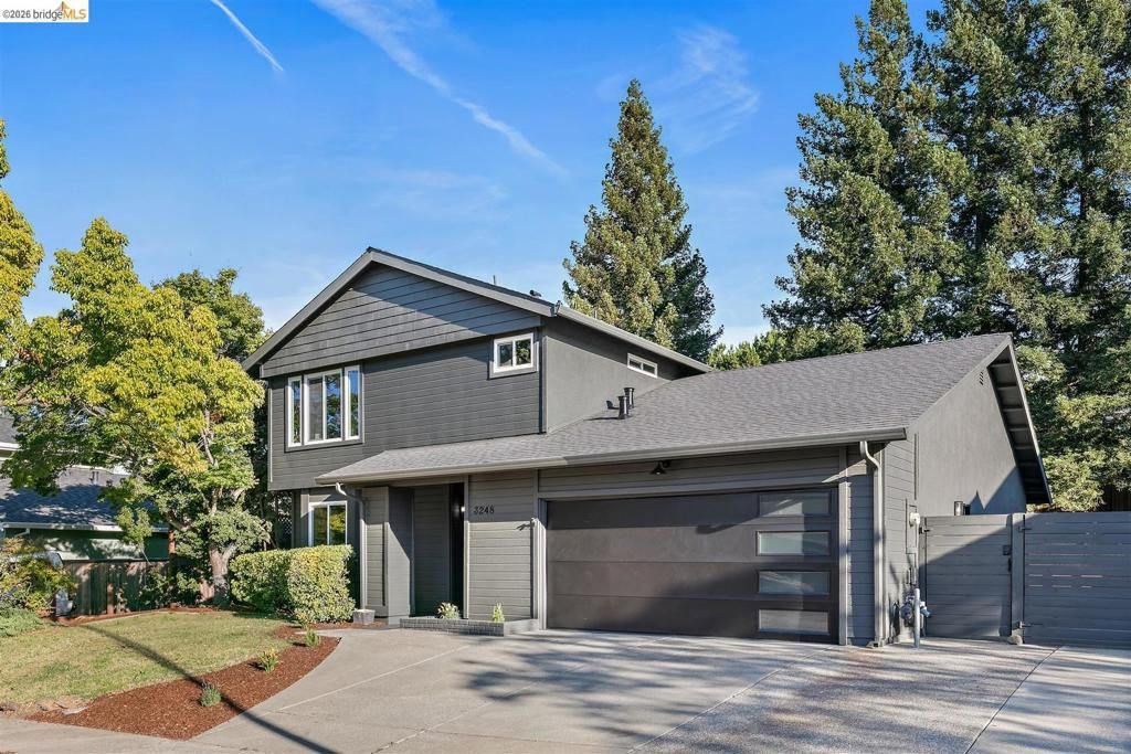 3248 Twin Oaks Dr, Napa, CA 94558 Main Photo