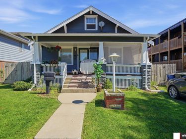 1928 J Street, Lincoln, NE 68510