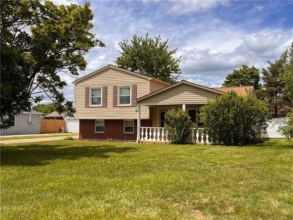 5664 Colgate Drive , Youngstown, OH 44515