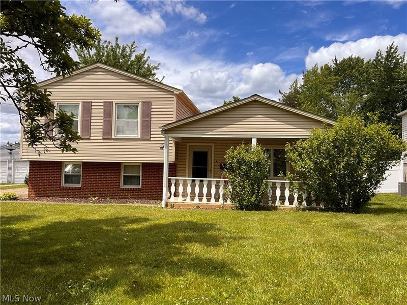 5664 Colgate Drive, Youngstown, OH 44515 Photo 2